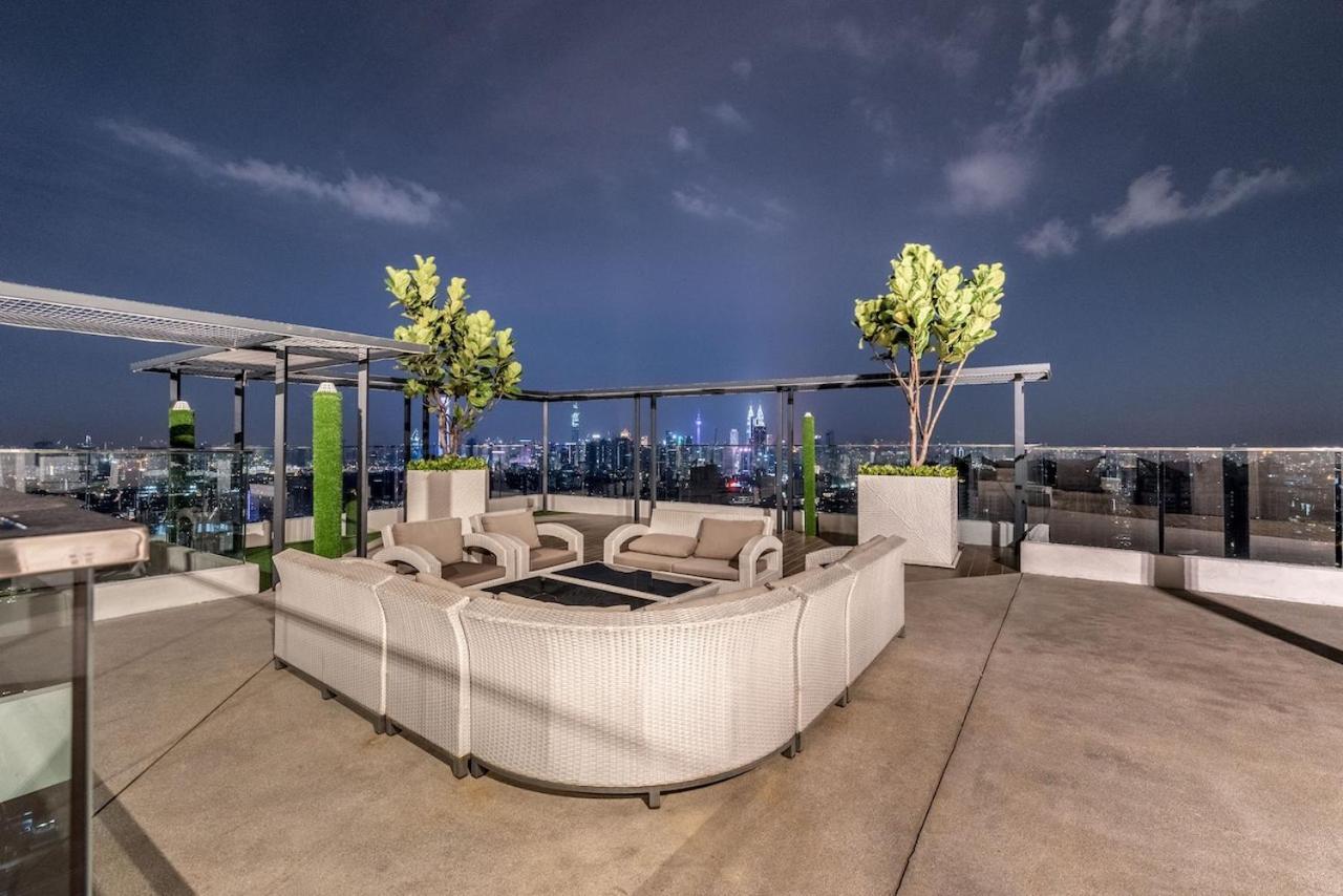 Skyline Garden 2 Bedrooms Homestay Near Klcc Kuala Lumpur Esterno foto